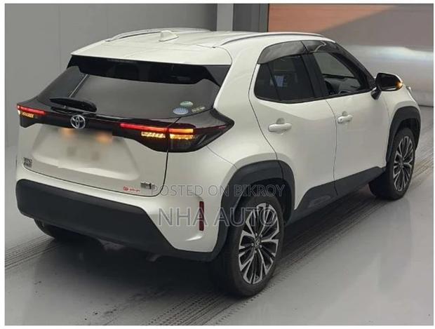 Toyota Yaris Cross HYBRID Z LEATHER PKG 2021