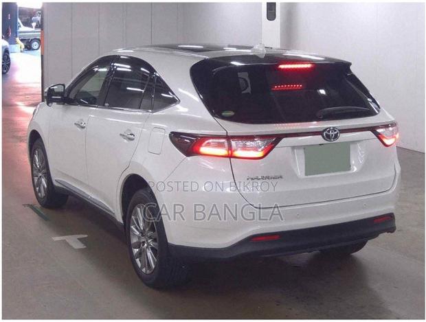 Toyota Harrier PREMIUM 2020