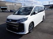 Toyota Noah Sz. pearl. full opti 2022 for sale