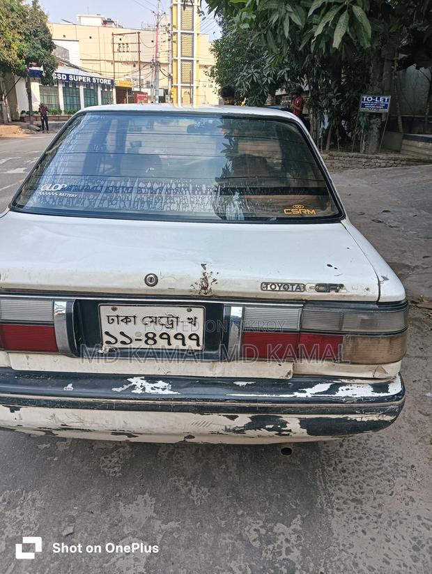 Toyota Corolla 1990