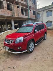 Nissan X-Trail red 2013 for sale