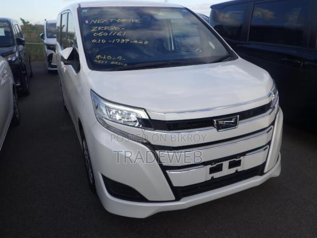 Toyota Noah X Package OCTANE 20 2020