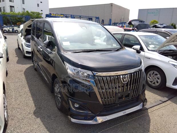 Toyota Esquire GI PREMIUM NON-HV 4P 2020