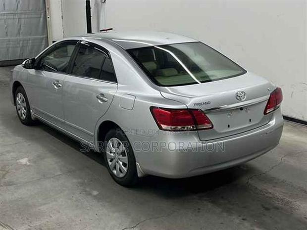 Toyota Premio F EX 2021