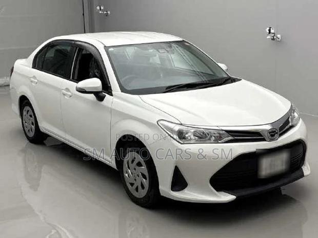 Toyota Axio Non Hybrid EX White 2020
