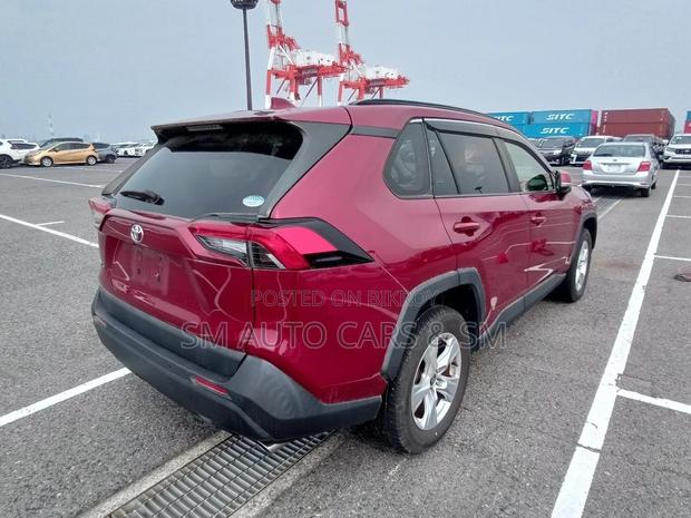 Toyota RAV4 Non Hybrid X Red 2020