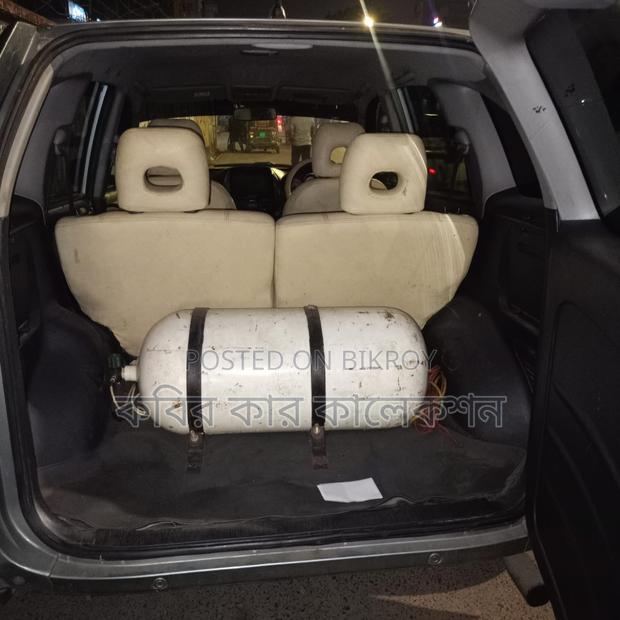 Toyota RAV4 silver 2003