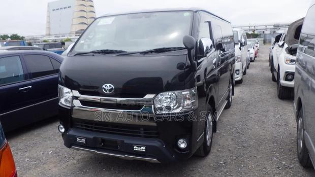 Toyota Hiace Super GL Dark Prime2 2020