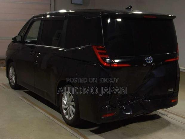 Toyota Noah G 2022