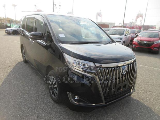 Toyota Esquire 2021