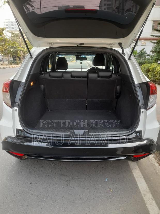 Honda Vezel 2016