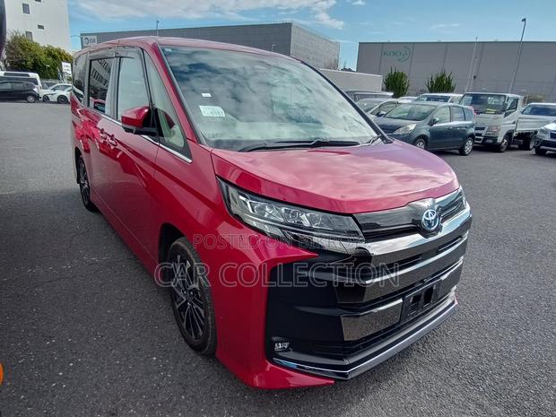 Toyota Noah S-Z 2023