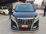 Toyota Noah Hybrid 2015 for sale