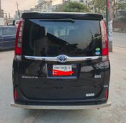 Toyota Noah Hybrid 2015 for sale