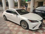 Lexus ES 300h 2019 for sale
