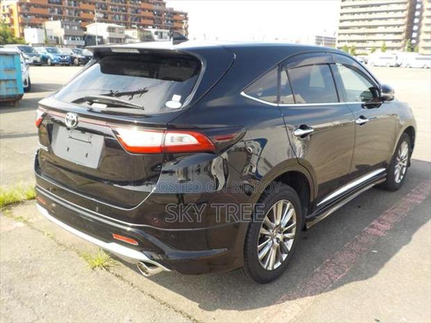 Toyota Harrier Pre. Package 2020