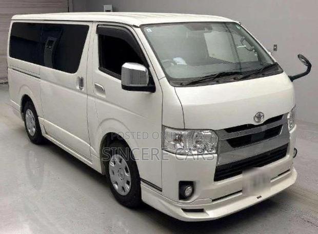Toyota Hiace SUPER GL POWER DOOR 2020