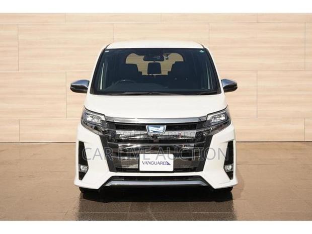 Toyota Noah hybrid SI WXB 2020
