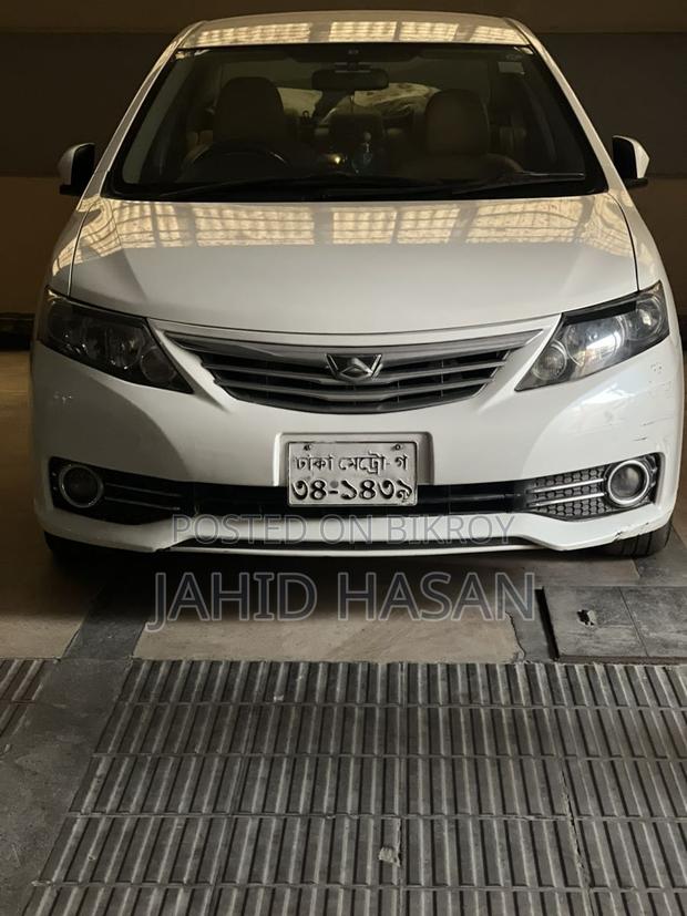 Toyota Allion . 2014