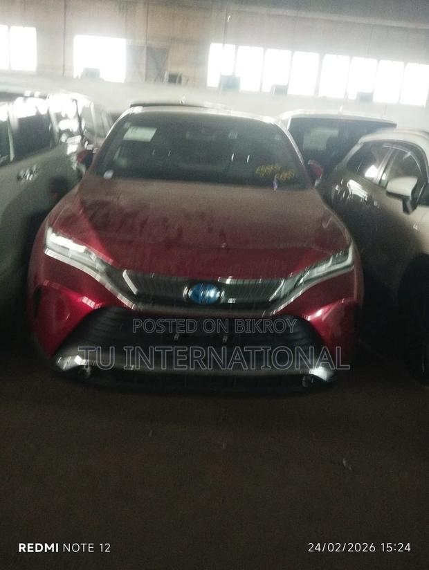 Toyota Harrier Z PKG & PANORAMIC 2021