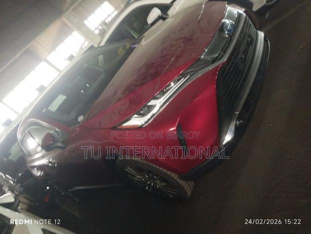 Toyota Harrier Z PKG & PANORAMIC 2021