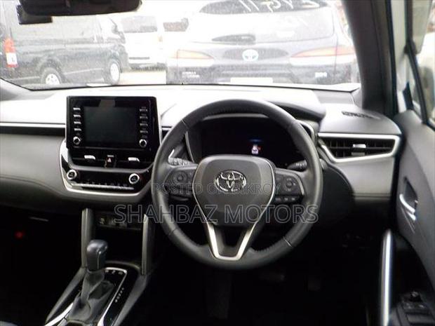 Toyota Corolla Cross 1.8 Hybrid AWD 2021 Pearl