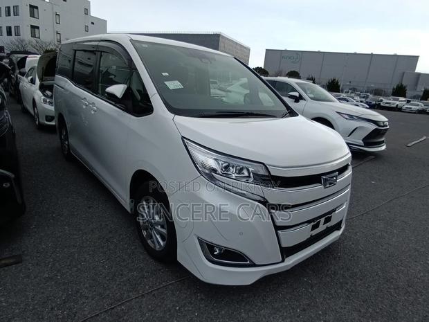 Toyota Noah G HYB 2 DOOR PWR 2021