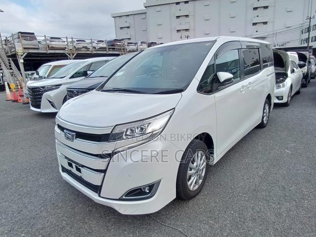 Toyota Noah G HYB 2 DOOR PWR 2021