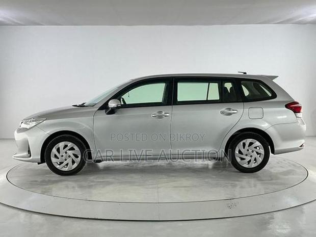 Toyota Fielder Hybrid EX package 2021