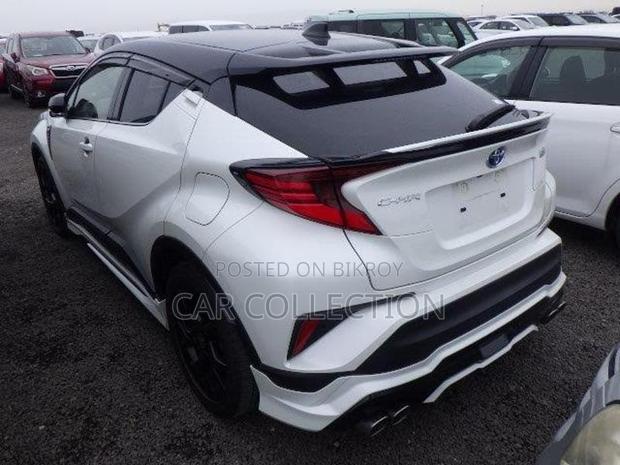 Toyota C-HR G Mode Nero Hy Pearl 2021