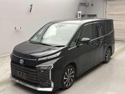 Toyota Voxy HYBRID Sz Ready 2022 for sale