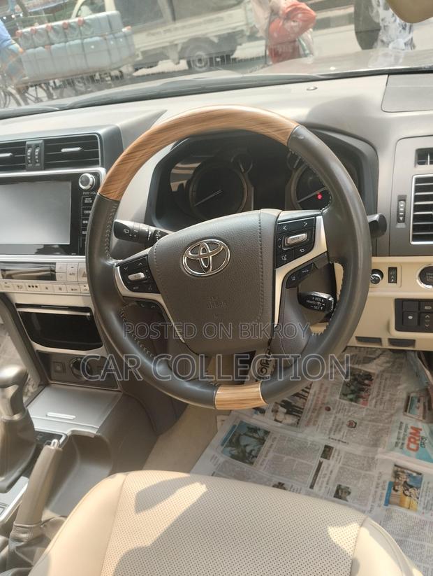 Toyota Land Cruiser Prado 2019