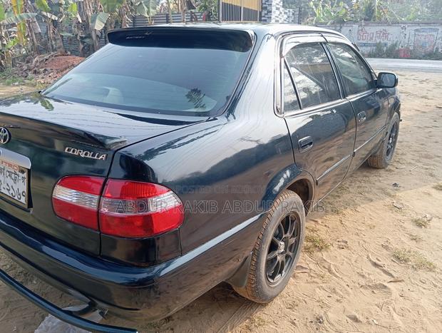 Toyota Corolla ` 2002