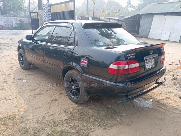 Toyota Corolla ` 2002