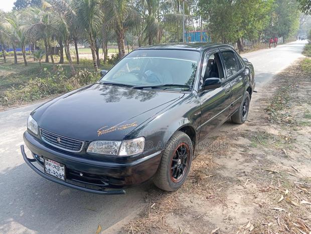 Toyota Corolla ` 2002