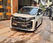 Toyota Noah SZ-PACKAGE 2022 for sale