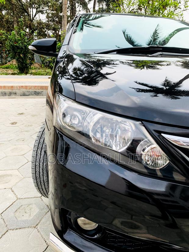 Toyota Allion . 2014
