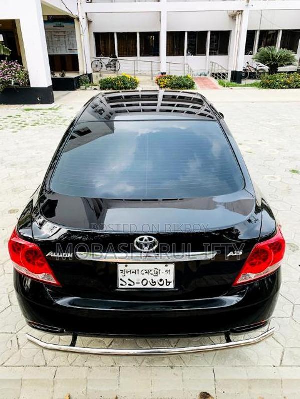 Toyota Allion . 2014