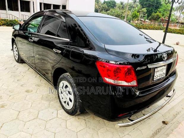 Toyota Allion . 2014