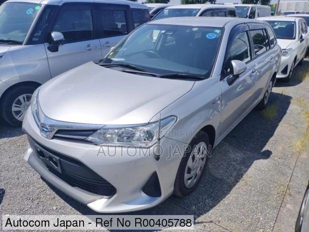 Toyota Fielder EX 2020