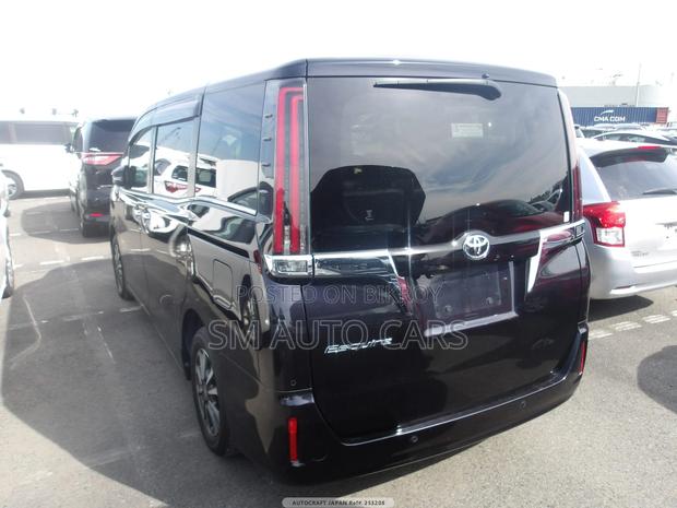 Toyota Esquire Petrol Gi Blackish 2020