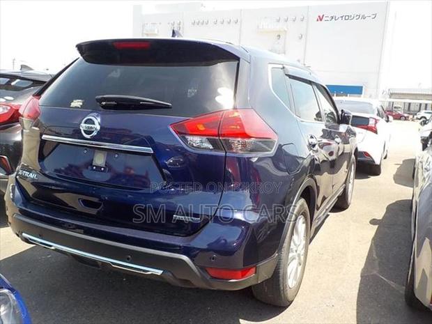 Nissan X-Trail Hybrid Xi Deep Blue 2020