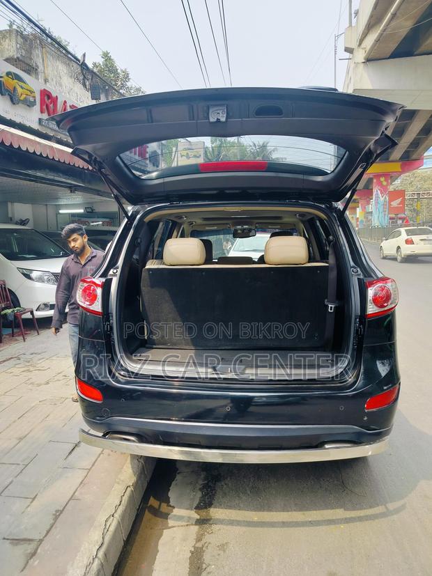 Hyundai Santa Fe 2011