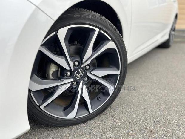 Honda Insight EX (Blackstyle) 2021