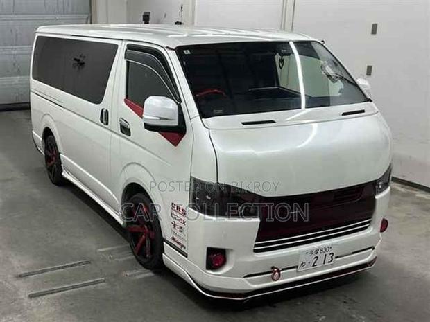 Toyota Hiace SGLCobraEditionPearl 2022
