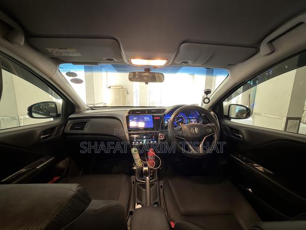 Honda Grace LX 2016