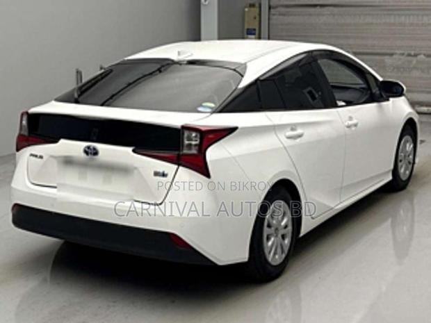 Toyota Prius S PAKEGE HYBRID 2020