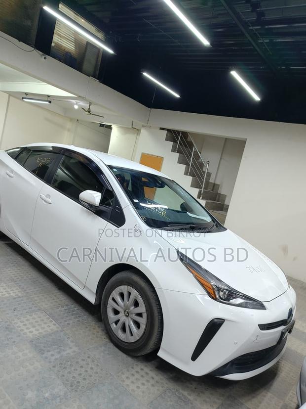 Toyota Prius S PAKEGE HYBRID 2020