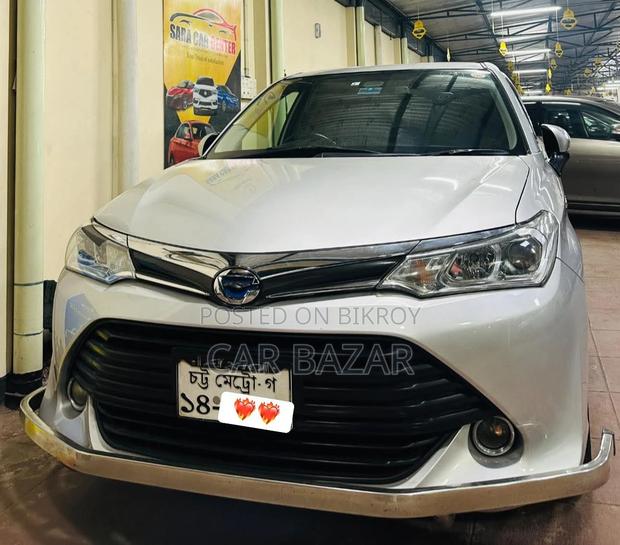 Toyota Fielder G PKG HYBRID 2017