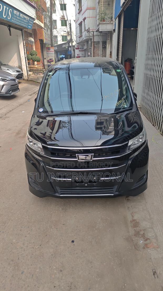 Toyota Noah X NON HYBRID 2020